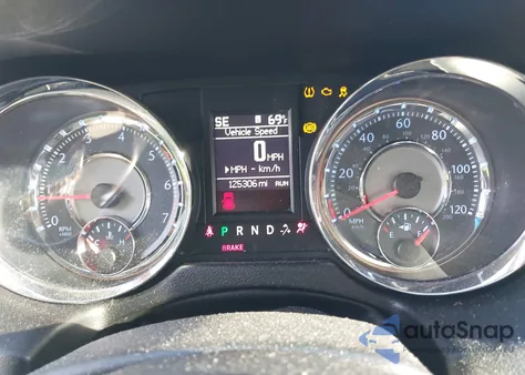 2013 Chrysler Town & Country Touring z USA, uszkodzony, nr VIN 2C4RC1BG1DR736696